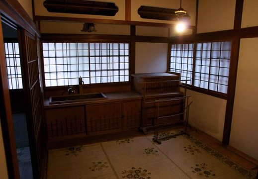 201002011441-DSC08029.jpg