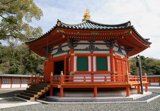 201004131037-DSC08676.jpg