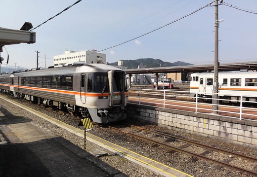 201004180859-DSC00532.jpg
