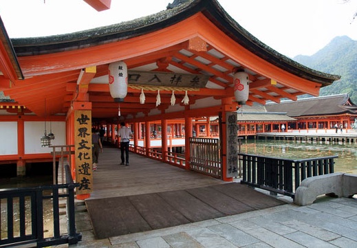 201009210916-DSC04062.jpg
