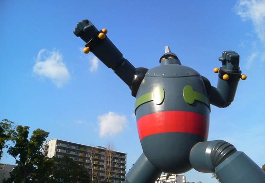 20110126094131-SO902i.jpg