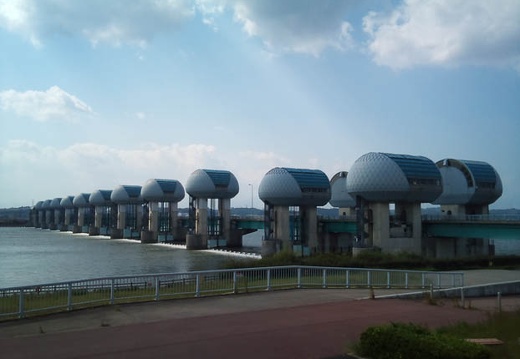 20111007124536-SO-01B.jpg