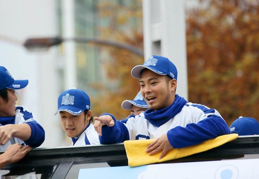 201112031057-DSC07023.jpg