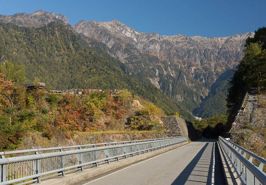 201210160759-DSC06260.jpg