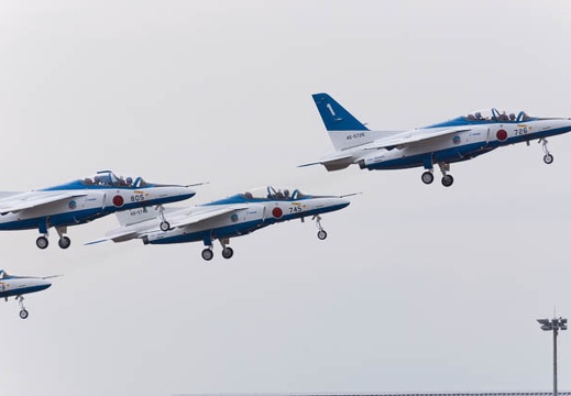 03.13 平成27年度 小牧基地オープンベース