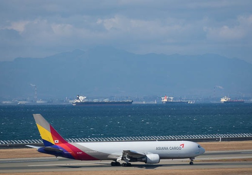 201612101128-DSC03468RX10M3.jpg